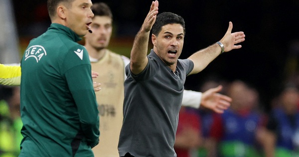 HLV Arteta nổi giận lôi đình ‘Arsenal thua đau do trọng tài’, HLV Enrique ngưỡng mộ đối thủ nhưng quả quyết… - hình ảnh - vipnews88.com