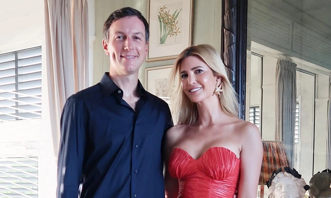 Ivanka Trump lộng lẫy trong loạt váy tôn dáng tại tiệc cưới anh trai - hình ảnh - vipnews88.com
