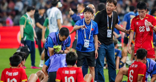 Bảo vệ ngôi vương AFF Cup 2026: Áp lực kép cho HLV Kim Sang-sik đến từ đâu? - hình ảnh - vipnews88.com Bảo vệ ngôi vương AFF Cup 2026: Áp lực kép cho HLV Kim Sang-sik đến từ đâu? - hình ảnh - vipnews88.com