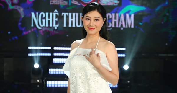 NSND Quế Trân và Võ Hạ Trâm thổi làn gió mới cho cải lương - hình ảnh - vipnews88.com