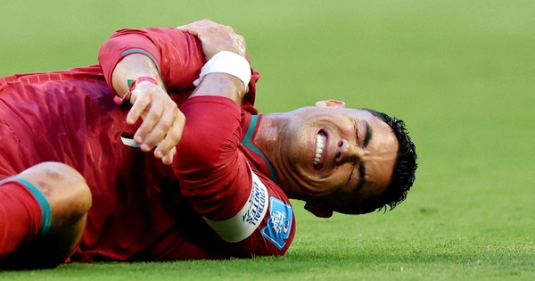 Bồ Đào Nha vào nhánh ‘tử thần’: Ronaldo phải vượt qua bao nhiêu ứng viên vô địch để mơ cúp vàng? - hình ảnh - vipnews88.com Bồ Đào Nha vào nhánh ‘tử thần’: Ronaldo phải vượt qua bao nhiêu ứng viên vô địch để mơ cúp vàng? - hình ảnh - vipnews88.com