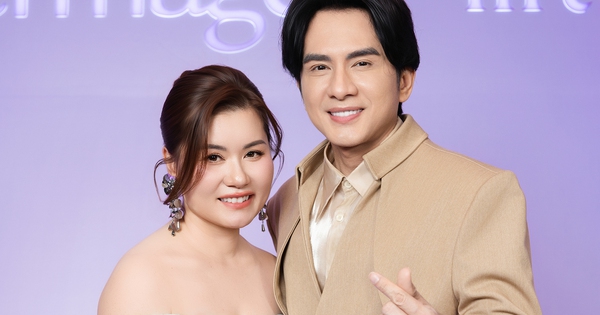 Ca sĩ Đan Trường dự sự kiện cùng vợ cũ: góc nhìn mới cho người chơi Việt - hình ảnh - vipnews88.com Ca sĩ Đan Trường dự sự kiện cùng vợ cũ: góc nhìn mới cho người chơi Việt - hình ảnh - vipnews88.com