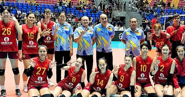 Thanh Thúy và hàng chắn tỏa sáng, đội tuyển bóng chuyền nữ Việt Nam thắng dễ Iran: góc nhìn mới cho người chơi Việt - hình ảnh - vipnews88.com Thanh Thúy và hàng chắn tỏa sáng, đội tuyển bóng chuyền nữ Việt Nam thắng dễ Iran: góc nhìn mới cho người chơi Việt - hình ảnh - vipnews88.com