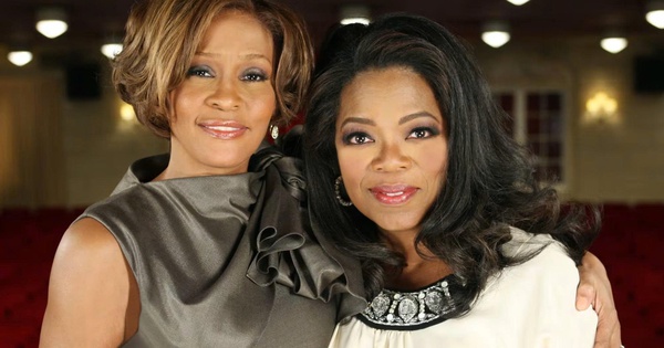 Gia đình Whitney Houston phản ứng gay gắt trước phát ngôn gây tranh cãi của Oprah Winfrey - hình ảnh - vipnews88.com