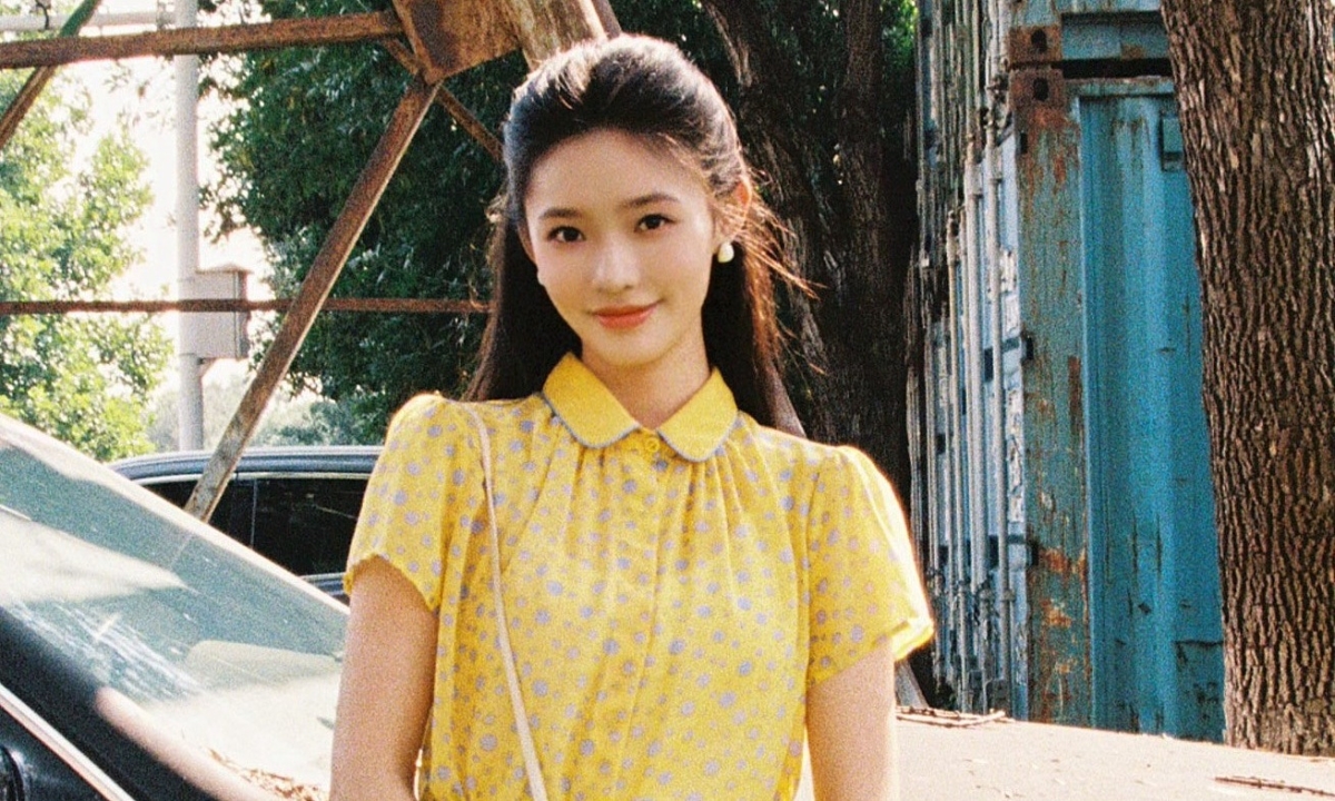 Nàng thơ phim Châu Tinh Trì đuối sức vì ép cân: Bài học giữ dáng và sức khỏe từ sao Hoa ngữ - hình ảnh - vipnews88.com Nàng thơ phim Châu Tinh Trì đuối sức vì ép cân: Bài học giữ dáng và sức khỏe từ sao Hoa ngữ - hình ảnh - vipnews88.com