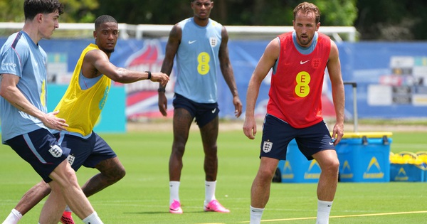 Đội tuyển Anh dùng ‘đồ chơi’ công nghệ cao, vượt nắng nóng khủng khiếp chinh phục World Cup - hình ảnh - vipnews88.com