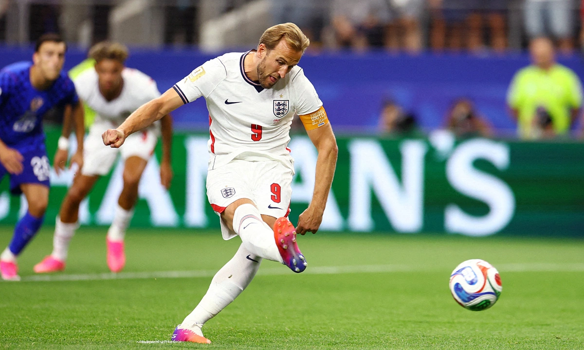 Boateng Kêu Gọi FIFA Cấm Kiểu Đá Phạt Đền ‘Gây Tranh Cãi’ Của Harry Kane - hình ảnh - vipnews88.com