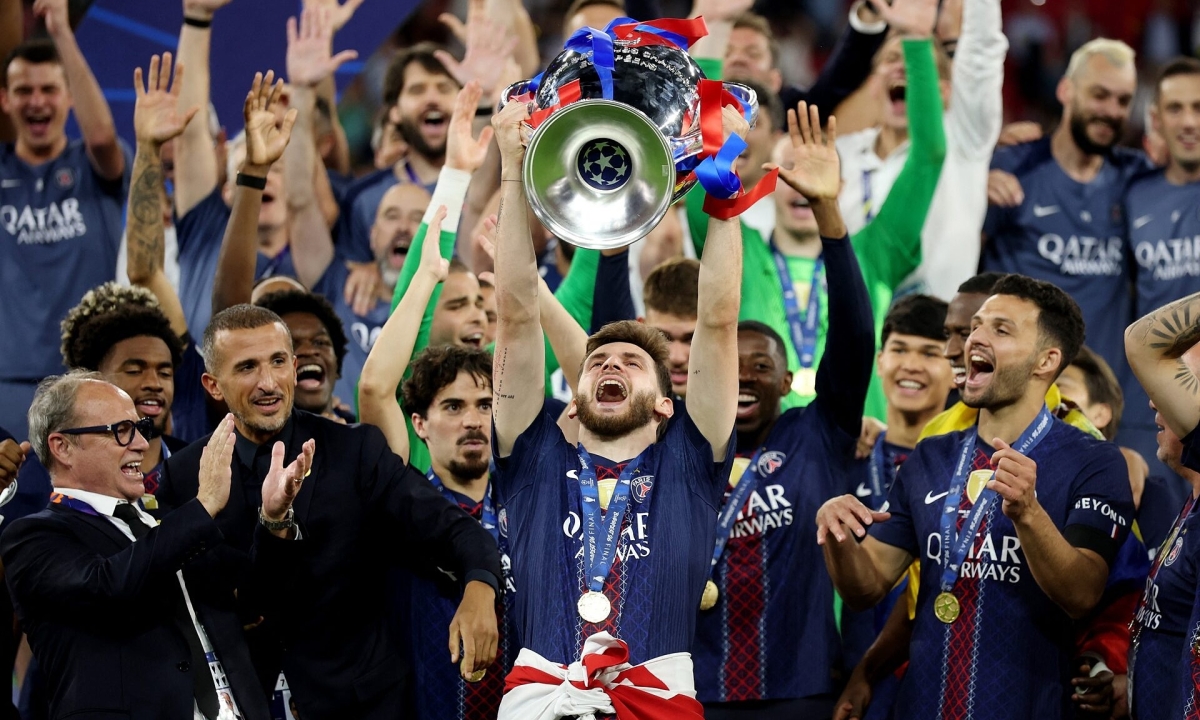 Kvaratskhelia tỏa sáng rực rỡ, giành danh hiệu Cầu thủ hay nhất Champions League 2025-2026 - hình ảnh - vipnews88.com Kvaratskhelia tỏa sáng rực rỡ, giành danh hiệu Cầu thủ hay nhất Champions League 2025-2026 - hình ảnh - vipnews88.com