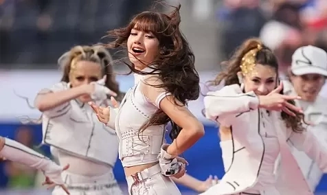 Lisa khuấy động lễ khai mạc World Cup 2026 tại Mỹ với màn trình diễn bốc lửa - hình ảnh - vipnews88.com Lisa khuấy động lễ khai mạc World Cup 2026 tại Mỹ với màn trình diễn bốc lửa - hình ảnh - vipnews88.com