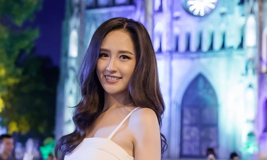 Thưởng tân thủ NEW88 và phong cách thời thượng của Mai Phương Thúy - hình ảnh - vipnews88.com