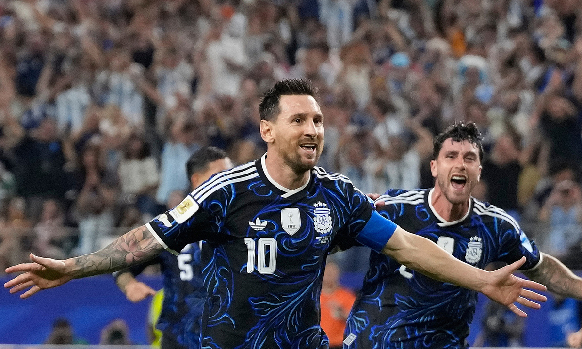 Vì sao World Cup có 32 đội nhưng vẫn gọi là vòng 1/16? - hình ảnh - vipnews88.com Vì sao World Cup có 32 đội nhưng vẫn gọi là vòng 1/16? - hình ảnh - vipnews88.com