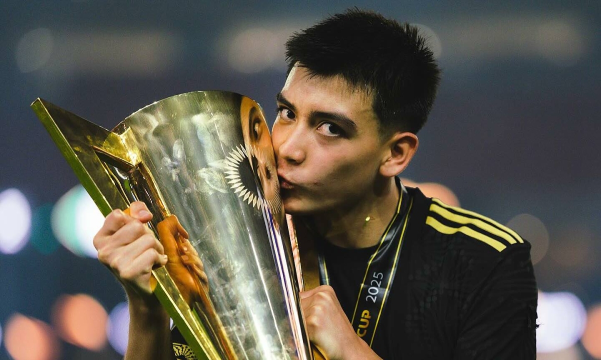 Cầu thủ 17 tuổi duy nhất dự World Cup 2026: Hiện tượng trẻ của Mexico làm rạng danh bóng đá Bắc Mỹ - hình ảnh - vipnews88.com Cầu thủ 17 tuổi duy nhất dự World Cup 2026: Hiện tượng trẻ của Mexico làm rạng danh bóng đá Bắc Mỹ - hình ảnh - vipnews88.com
