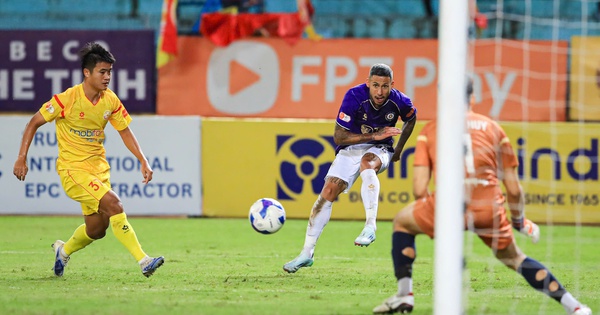 PVF-CAND gặp bất lợi trong cuộc đua trụ hạng V-League 2025 – 2026 - hình ảnh - vipnews88.com PVF-CAND gặp bất lợi trong cuộc đua trụ hạng V-League 2025 – 2026 - hình ảnh - vipnews88.com