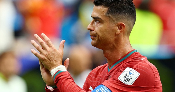 Thống kê tồi tệ của Ronaldo: Đá như thế, ‘cửa’ gì so với Messi! - hình ảnh - vipnews88.com