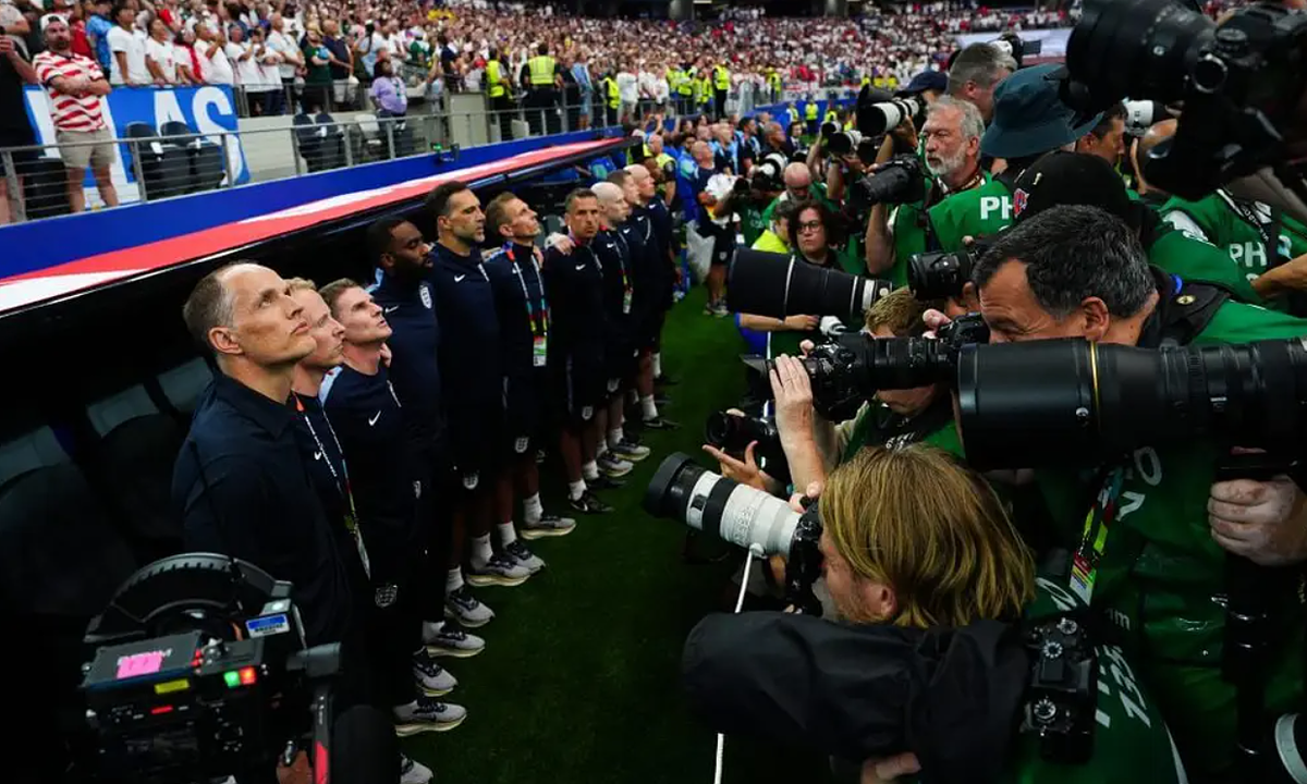 Tuchel Khiến FIFA Thay Đổi Quy Định Nghi Thức Quốc Ca Trước Trận Đấu - hình ảnh - vipnews88.com Tuchel Khiến FIFA Thay Đổi Quy Định Nghi Thức Quốc Ca Trước Trận Đấu - hình ảnh - vipnews88.com