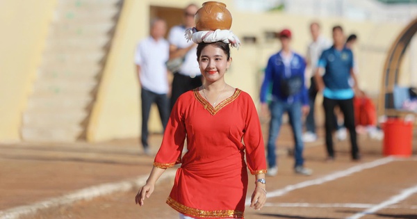 NEW88 đổi thưởng và tinh thần thể thao sôi nổi tại Ngày hội Văn hóa dân tộc Chăm - hình ảnh - vipnews88.com NEW88 đổi thưởng và tinh thần thể thao sôi nổi tại Ngày hội Văn hóa dân tộc Chăm - hình ảnh - vipnews88.com