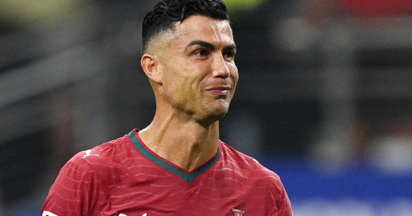 Ronaldo nghẹn ngào chia tay World Cup, NEW88 baccarat – nơi cảm xúc thăng hoa cùng thể thao - hình ảnh - vipnews88.com Ronaldo nghẹn ngào chia tay World Cup, NEW88 baccarat – nơi cảm xúc thăng hoa cùng thể thao - hình ảnh - vipnews88.com