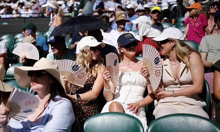 Wimbledon ‘bất lực’ trước World Cup 2026: góc nhìn mới cho người chơi Việt - hình ảnh - vipnews88.com Wimbledon ‘bất lực’ trước World Cup 2026: góc nhìn mới cho người chơi Việt - hình ảnh - vipnews88.com