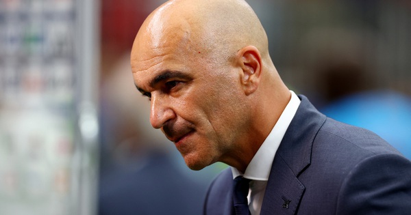 HLV Martinez chia tay đội tuyển Bồ Đào Nha sau thất bại đầy tiếc nuối tại World Cup 2026 - hình ảnh - vipnews88.com