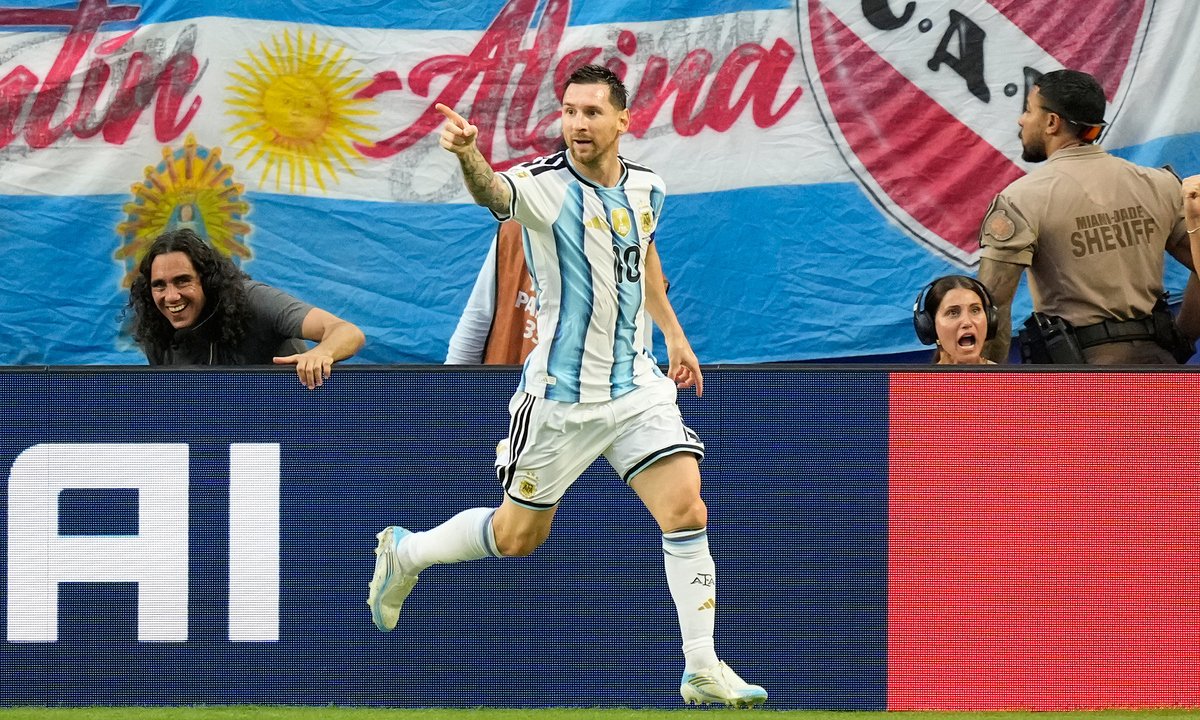 NEW88 Baccarat và Cú Hích Từ Kỷ Lục Mới Của Messi Tại World Cup 2026 - hình ảnh - vipnews88.com NEW88 Baccarat và Cú Hích Từ Kỷ Lục Mới Của Messi Tại World Cup 2026 - hình ảnh - vipnews88.com